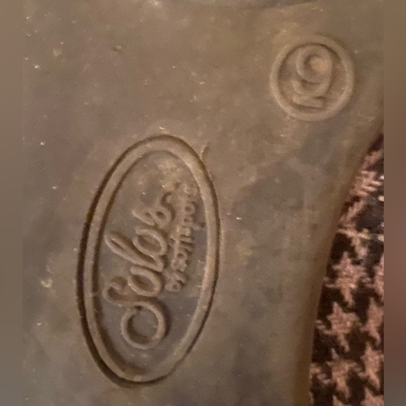 Solos Flats Size 9 - Picture 8 of 8